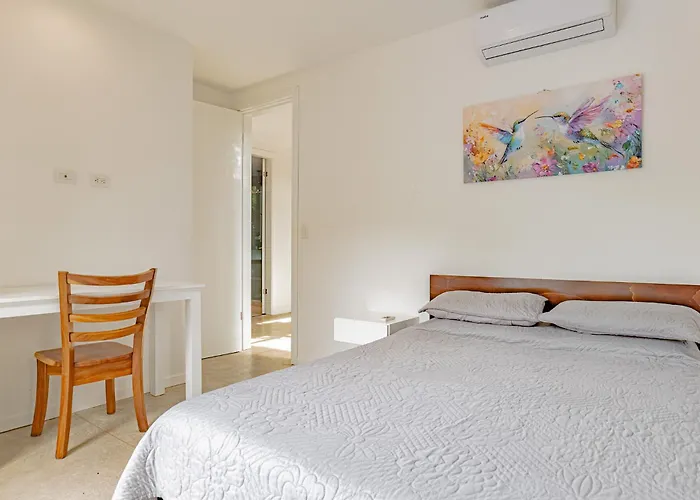 Villa Bernard - Luxurious Walking Distance To The