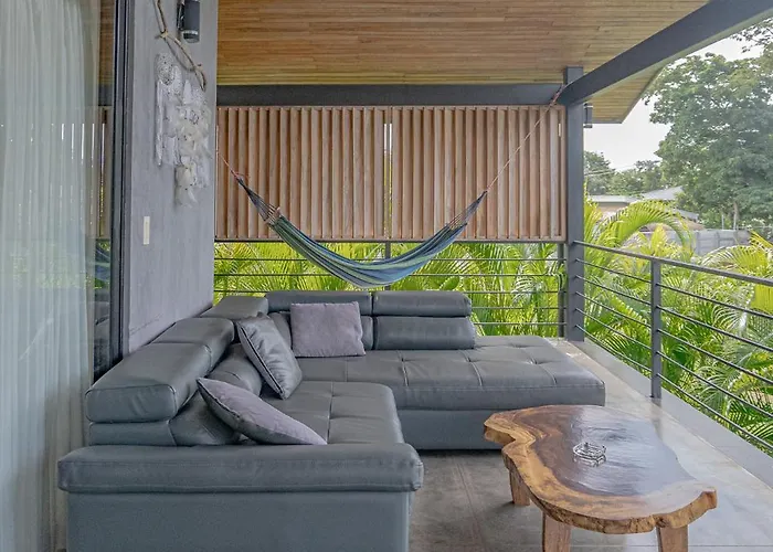 Villa Bernard - Luxurious Walking Distance To The